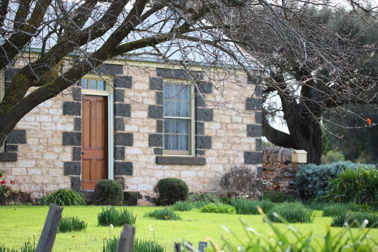 Cherry Plum Cottages ポート・フェアリー エクステリア 写真